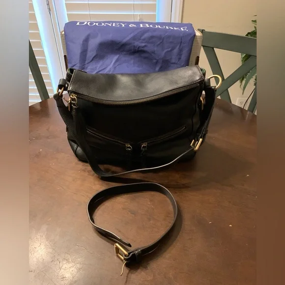 Dooney & Bourke Black Leather Crossbody Bag - Picture 2 of 13